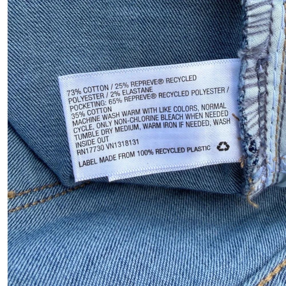 Universal Thread High Rise Skinny Jeans Blue 26WR Raw Hem Recycled Cotton Blend